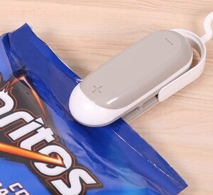 Mini Bag Sealer Heat Sealer for Plastic Bags Quick and Easy Seal for Snack Bags Grey